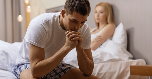 Chưa lột bao quy đầu quan hệ có thai không?