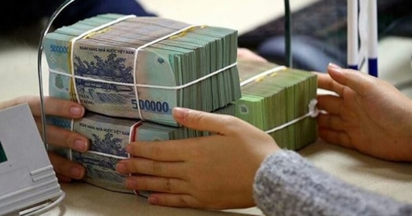 Ngân hàng có lãi suất tiết kiệm cao nhất kỳ hạn 12 tháng: Gửi 100 triệu đồng nhận bao nhiêu tiền là cao nhất?