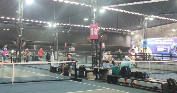 Hà Nội: Loạt sân pickleball 'mọc' trên đất hợp tác xã Láng Thượng tiềm ẩn nguy cơ cháy nổ