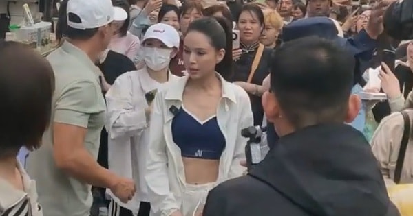 Phản ứng của người hâm mộ khi "Tiểu Long Nữ" Lý Nhược Đồng khoe eo trên phố