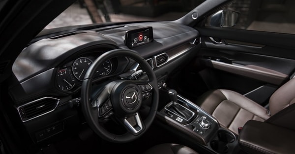 Giá lăn bánh Mazda CX-5 mới nhất giảm sốc, rẻ nhất SUV hạng C về giá, chỉ ngang SUV hạng A