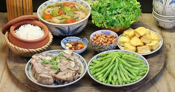 Ăn gì hôm nay? Xem ngay 50 mâm cơm gia đình Việt ai nhìn cũng phải thốt lên: 'Cơm nhà là nhất'