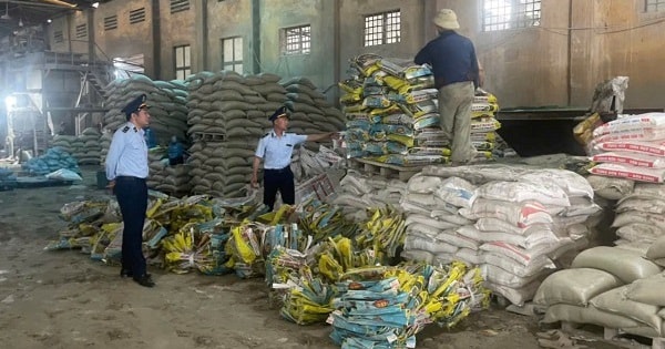 Đình chỉ hoạt động 2 tháng Công ty sản xuất phân bón mang nhãn hiệu giả mạo