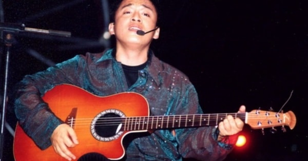 Nam ca sĩ đổi đời nhờ 'Mưa bụi' từng phải giấu gia đình đi hát, tuổi U60 đón thêm tin vui bên vợ kém 17 tuổi