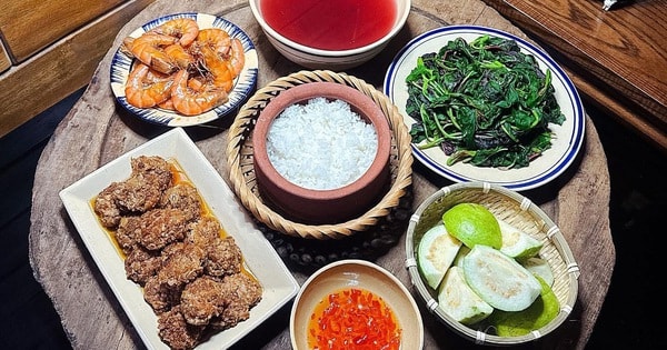 Hôm nay ăn gì không còn là câu hỏi khó, đã có 8 mâm cơm đầy đủ, dễ nấu, tiết kiệm, đầy yêu thương