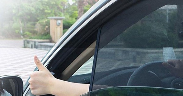 Rèm che nắng ô tô – 'Lá chắn' bảo vệ cho chiếc xe của bạn