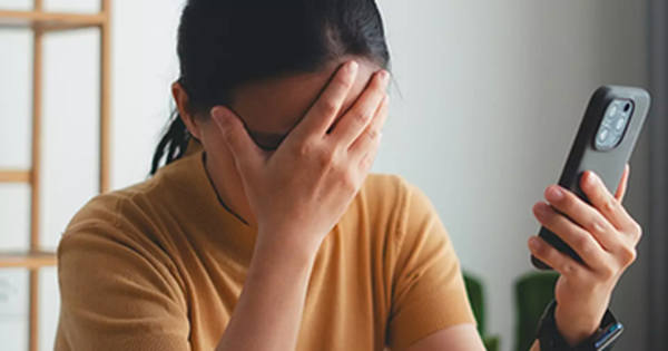 Livestream lộ 'ảnh nóng', nữ sinh Hà Nội bị đe dọa tống tiền

