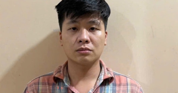 Hơn 10 năm lẩn trốn, nghi phạm giết người tại cửa hàng làm tóc ra đầu thú