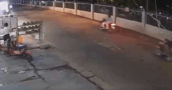 Kinh hoàng cảnh xe ô tô chạy ngược chiều, tông văng hàng loạt xe máy ở Đồng Nai