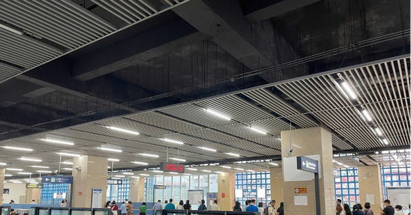 Tàu điện Cát Linh – Hà Đông phải dừng do hệ thống cảnh báo lỗi