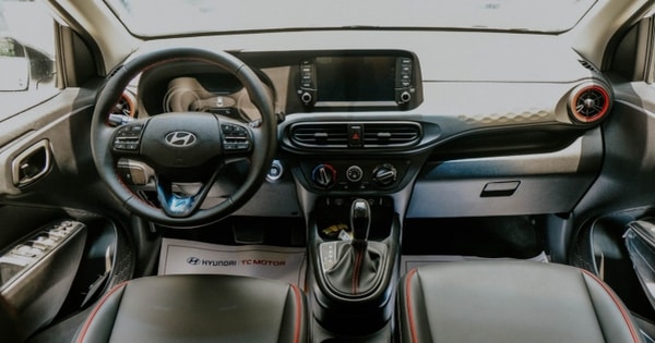 Giá lăn bánh Hyundai Grand i10 mới nhất rẻ kỷ lục, thấp chưa từng có, xứng danh xe hatchback hạng A rẻ nhất