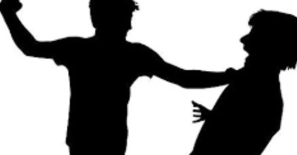 Lý do vụ cha đánh con, con đánh cha không bị khởi tố