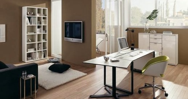 Bài trí bàn học đối diện cửa ra vào dễ khiến trẻ mất tập trung, học kém hiệu quả, làm sao hóa giải?