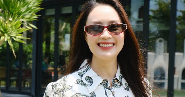 Nhan sắc Hồng Diễm hiện tại ra sao mà Minh Tiệp ngỡ ngàng khen xinh trẻ như cách đây 20 năm?