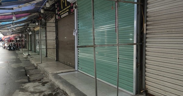 Chợ nhà Xanh - nơi được mệnh danh là 'thiên đường mua sắm' ảm đạm đến lạ thường