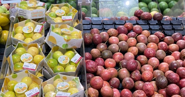 Chanh leo vàng hương ổi được chị em thi nhau săn đón giải nhiệt ngày hè