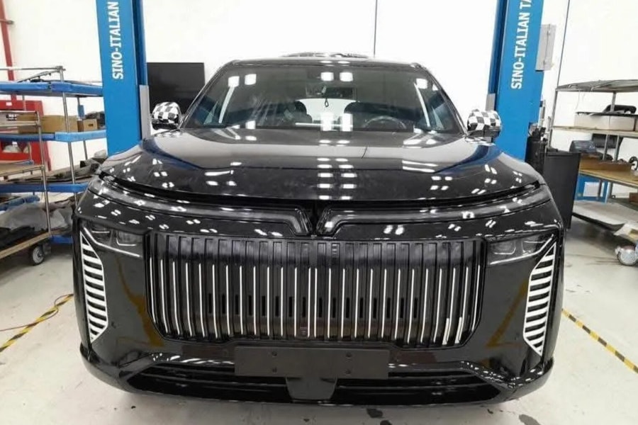 Rò rỉ ảnh thực tế VinFast VF 9 phiên bản đặc biệt