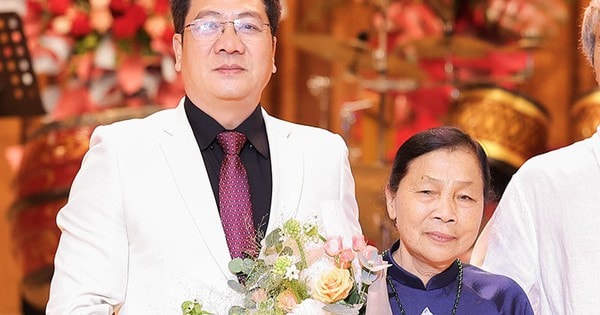 Chân dung người mẹ của nam NSND mới nhậm chức Giám đốc Học viện Âm nhạc Quốc gia Việt Nam