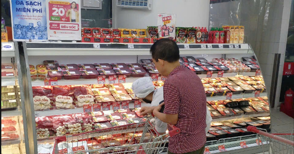 Mua thịt ủ mát tại siêu thị: An toàn - truy xuất nguồn gốc rõ ràng