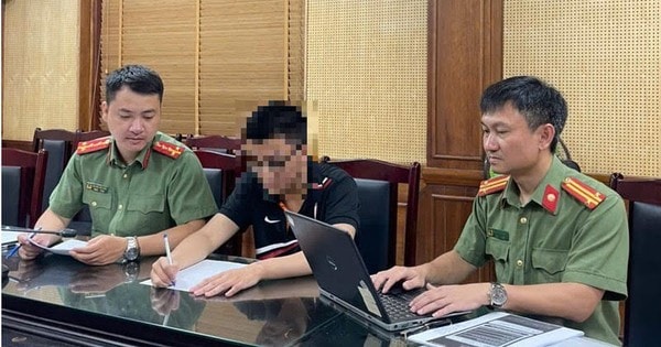 Khởi tố vụ án lộ đề môn Toán, thí sinh dùng AI giải đề ngay trong phòng thi