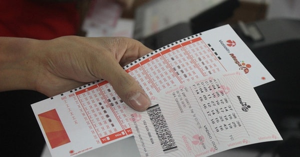Thêm 2 người cùng đổi đời nhờ trúng độc đắc Vietlott