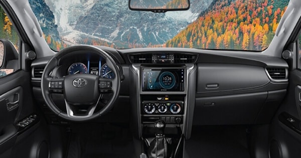 Giá lăn bánh Honda CR-V mới nhất giảm mạnh: rẻ nhất từ trước tới nay, thấp nhất phân khúc SUV hạng C