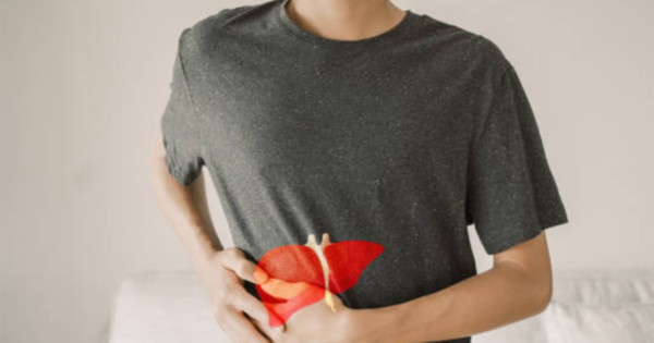 Những thói quen buổi sáng vô tình gây hại gan