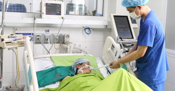 Nắng nóng gay gắt, thận trọng với những dấu hiệu này kẻo đi viện không kịp