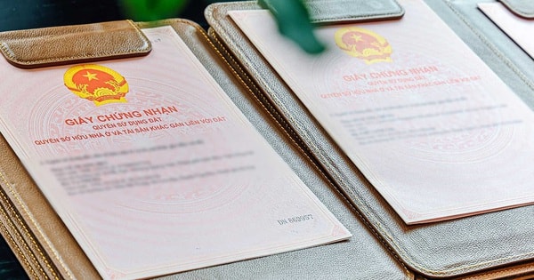 Thủ tục sang tên sổ đỏ 2025 cần những giấy tờ gì theo quy định mới nhất của Luật Đất đai?