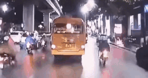 Hà Nội: Cô gái trẻ tử vong thương tâm sau va chạm với xe khách trên đường Trần Phú