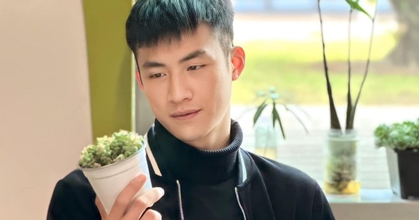 Nam diễn viên lái xe vui tính trong 'Dịu dàng màu nắng', từng thủ khoa Đại học Sân khấu - Điện ảnh Hà Nội