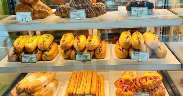 Vụ bánh mỳ giá 208.000 đồng: Các cửa hàng ở Nội Bài phải niêm yết giá công khai