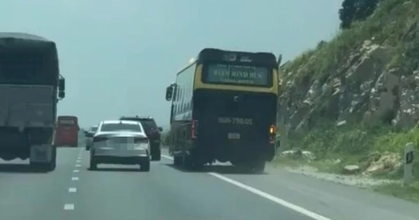 Phạt 5 triệu tài xế điều khiển xe khách lấn làn khẩn cấp trên cao tốc