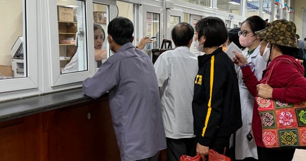 Trường hợp nào được BHXH thanh toán trực tiếp chi phí khám chữa bệnh BHYT với người bệnh?