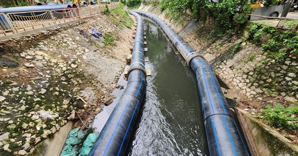 Cận cảnh đường ống khổng lồ dẫn nước hồ Tây ‘hồi sinh’ sông Tô Lịch