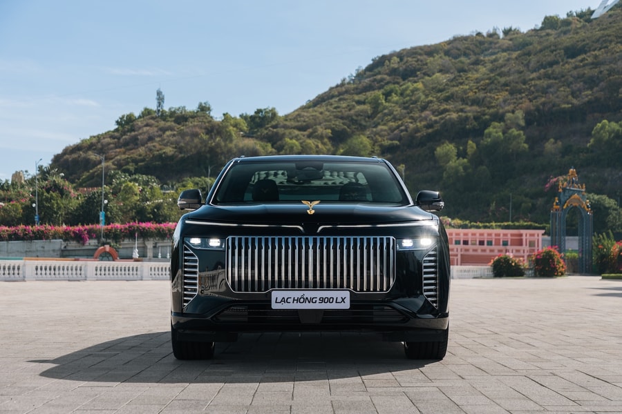 11 lần nổ mìn, bắn đạn kiểm thử dòng xe VinFast Lạc Hồng đưa đón Nguyên thủ