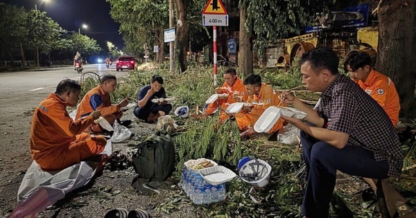 Ngành điện nói gì về suất cơm bình dân đắt đỏ sau bão xôn xao dư luận