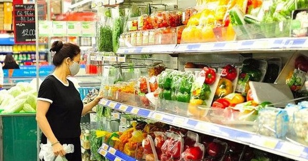 Lạm phát tháng 8 tăng, ví tiền người dân tiếp tục 'bốc hơi'