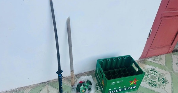 Bắt nhóm thiếu niên cầm kiếm, nẹt pô quay clip 'câu view' ở Nghệ An