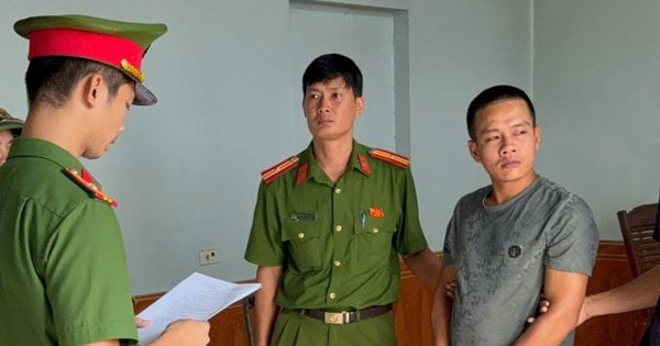 Bắt gã đàn ông liên tục hành hạ con đẻ rồi quay clip gửi cho vợ