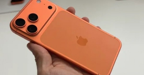 Giá iPhone 17 Pro Max, iPhone 17, iPhone 17 Air mới ở Việt Nam bao nhiêu tiền khiến dân tình xôn xao 'đứng ngồi không yên'?