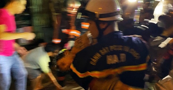 Cháy nhà dân ở Hà Đông lúc nửa đêm, 3 người được cảnh sát giải cứu