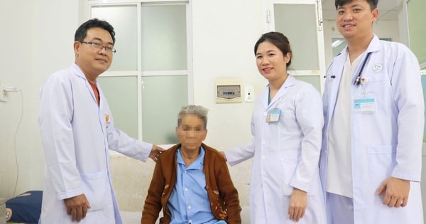 Cứu sống cụ bà vừa vỡ ruột thừa vừa rối loạn nhịp tim