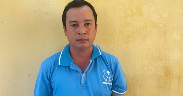 Xâm phạm mồ mả, tài xế lái máy xúc bị khởi tố bắt giam