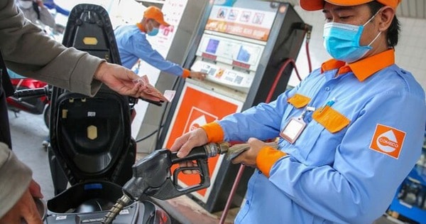 Giá xăng dầu tăng giảm đan xen, RON95 20.165 đồng/lít