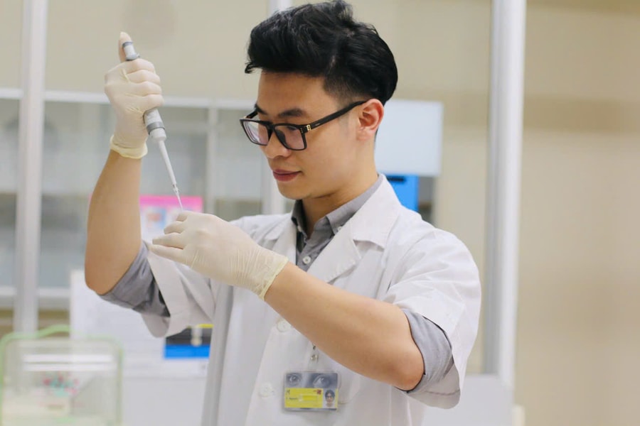 Tiến sĩ Nguyễn Viết Hải: Gương mặt trẻ tiêu biểu trong nghiên cứu bệnh lao và phòng chống dịch