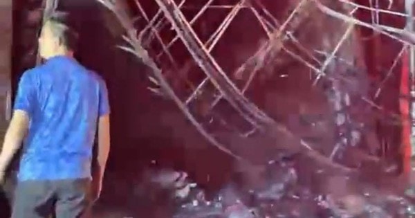 Cháy cửa hàng quần áo ở Nghệ An, một người tử vong