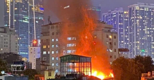 Vụ đốt rác gây cháy lớn ở Hà Nội: Cần chế tài mạnh để răn đe tâm lý 'làm bừa không sao'