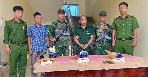 Video: Cận cảnh vây bắt đối tượng vận chuyển 18.000 viên ma túy ở Quảng Trị