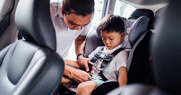 Không sử dụng thiết bị an toàn cho trẻ khi đi ô tô, cha mẹ có thể bị phạt tiền triệu
